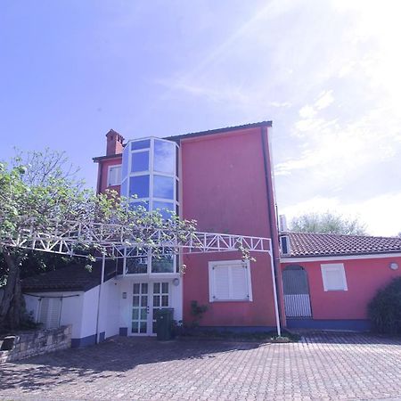 Apartments Branka Замбратия Екстериор снимка